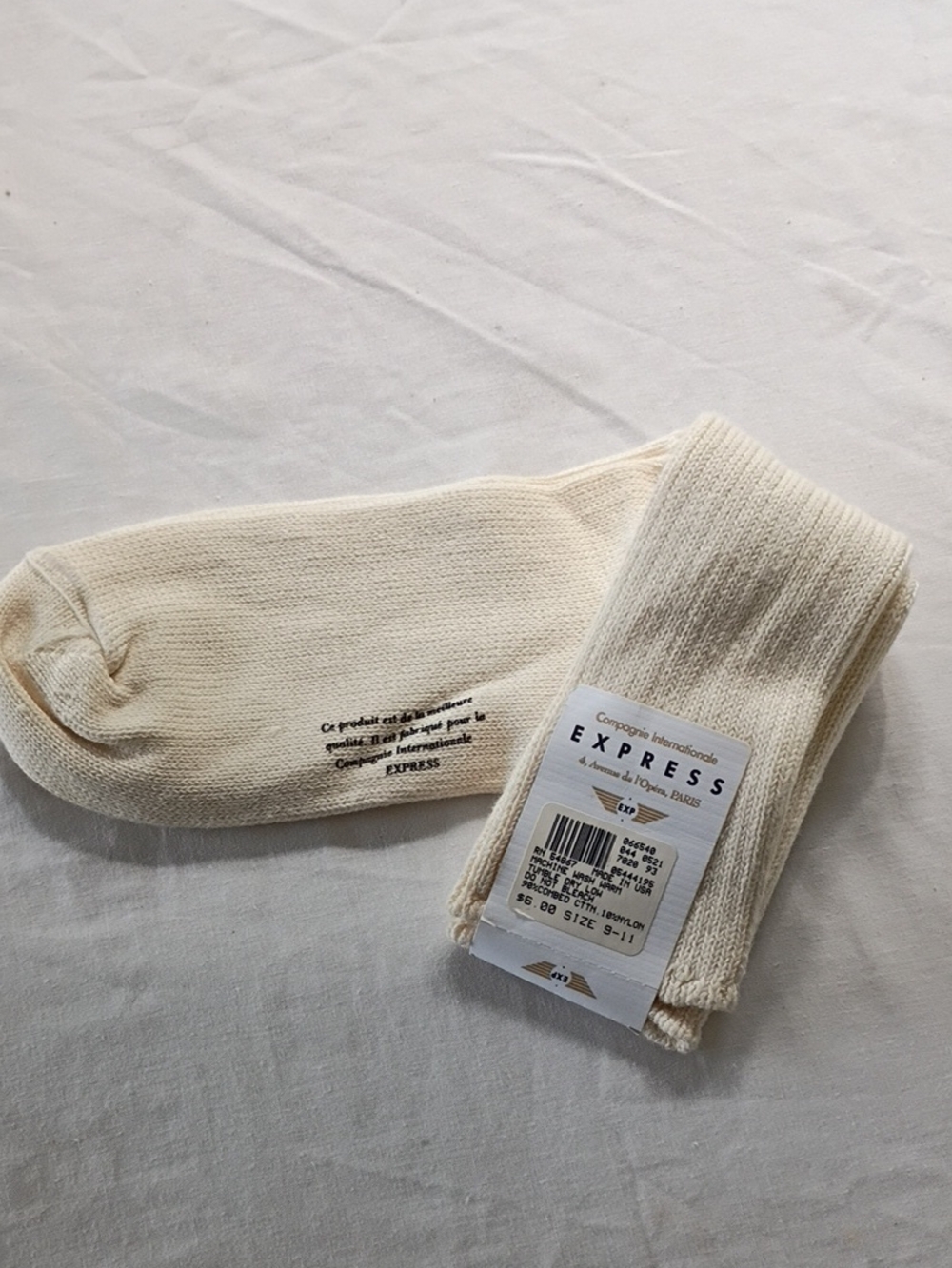Vintage NWT Compagnie Internationale Express Cream Crew Socks US Made Sz 9-11